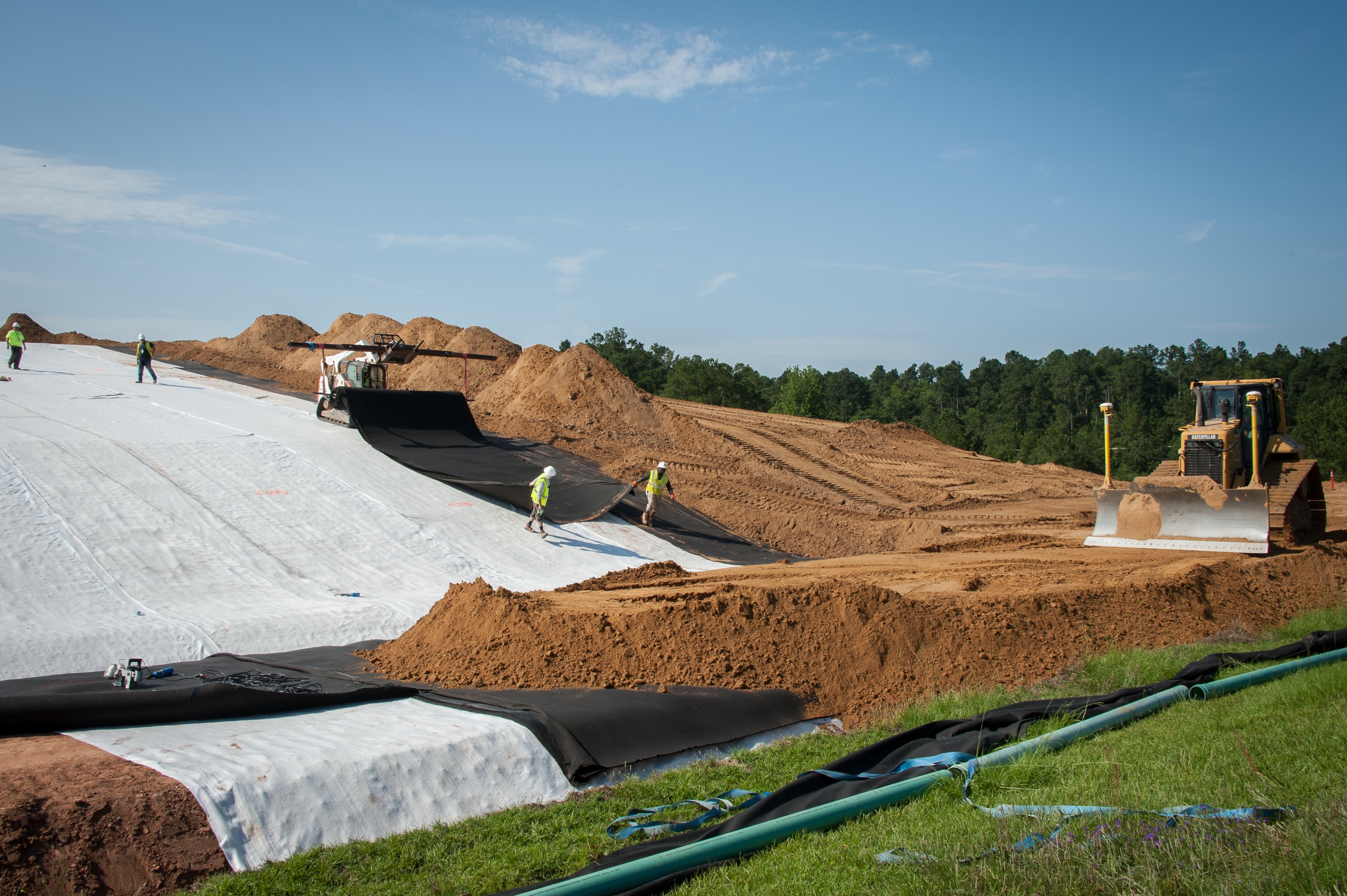 D Area coal ash clean up progress in 2016