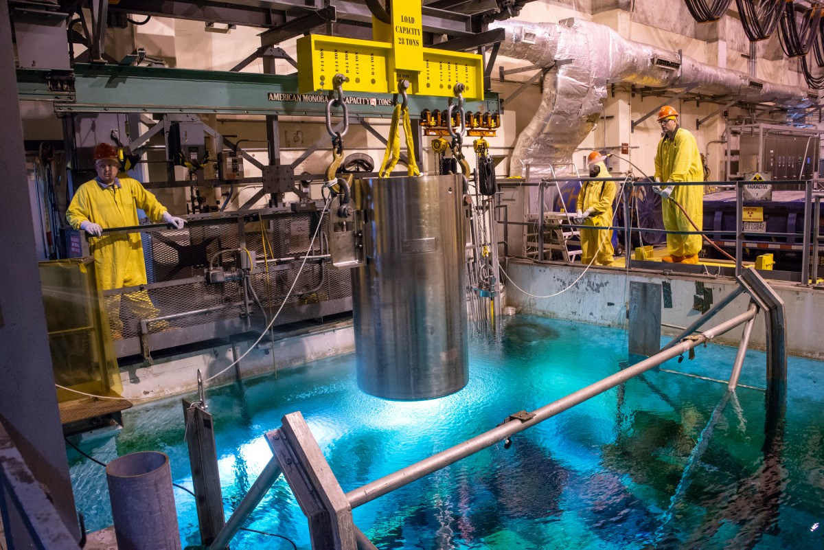L Area operators watch underwater fuel movements in L Basin